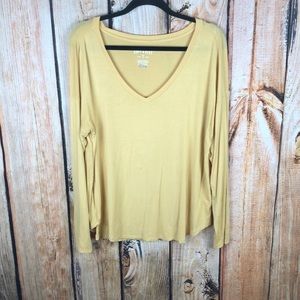 American Eagle shirt